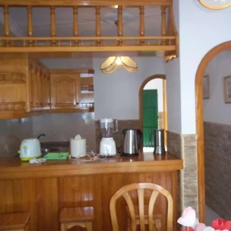 Lejlighed Sleeps 6 Wifi La Costa